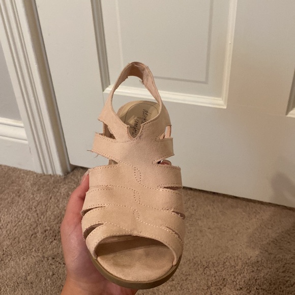 Cute blush pink wood heels - Picture 4 of 5